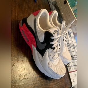 Women’s Nike Air Max